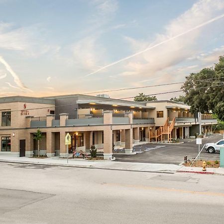 Hotel Siri Downtown - Paso Robles Exterior photo