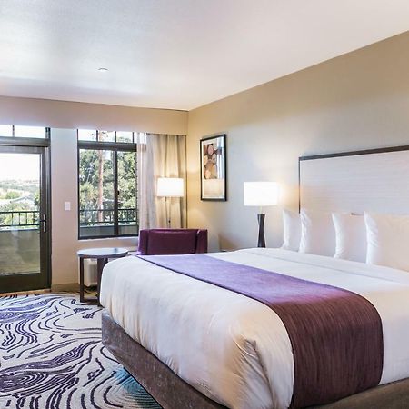 Hotel Siri Downtown - Paso Robles Exterior photo