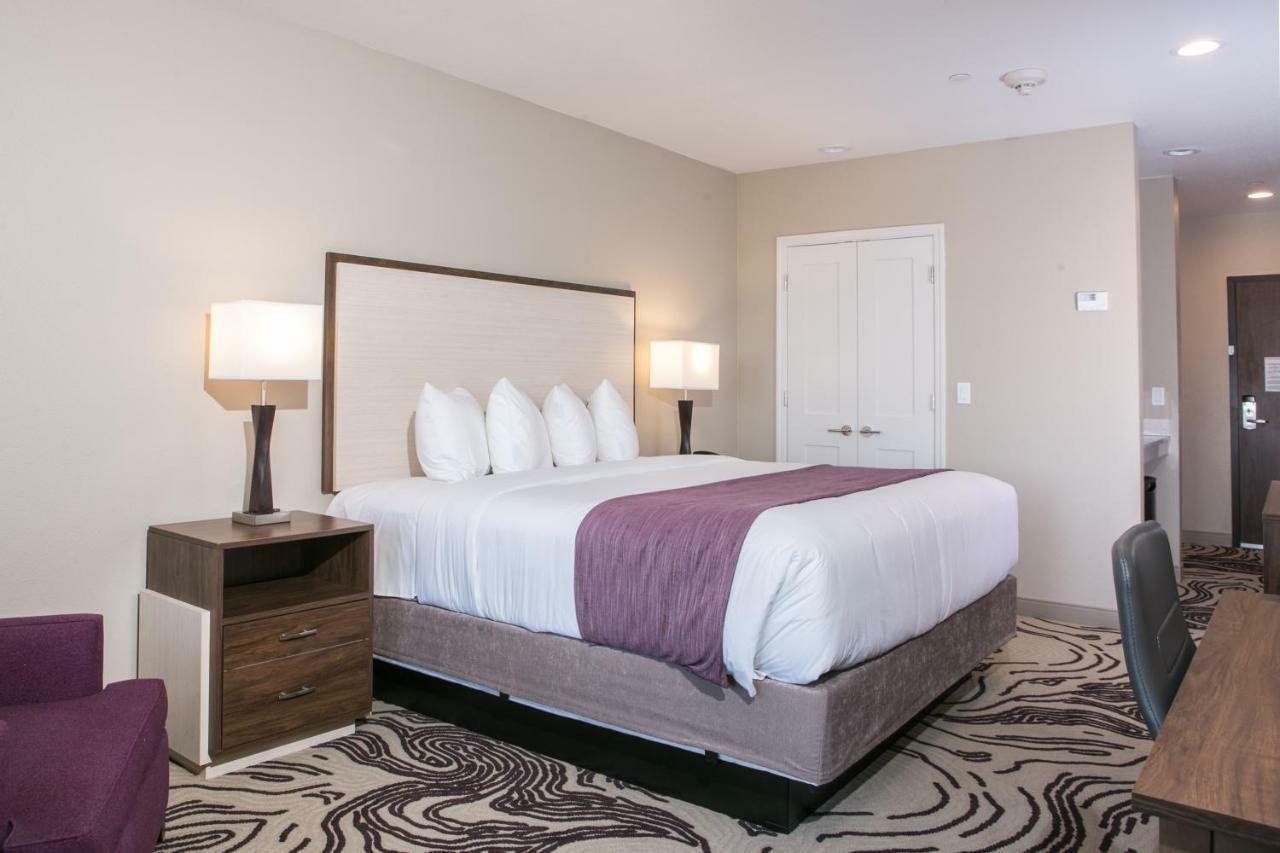 Hotel Siri Downtown - Paso Robles Exterior photo